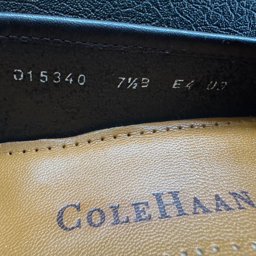 COLE HAAN all leather loafer . black w/green leather accents . size 7.5 B . EUC - Picture 3 of 6